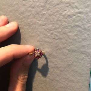 THL 10k Ruby ring